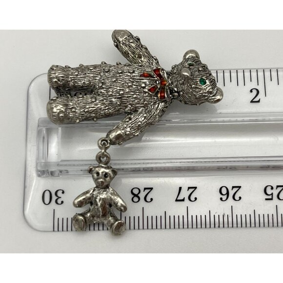 Teddy Bears Brooch Textured Silver Tone Metal Red Bow Green Eyes - Picture 8 of 12